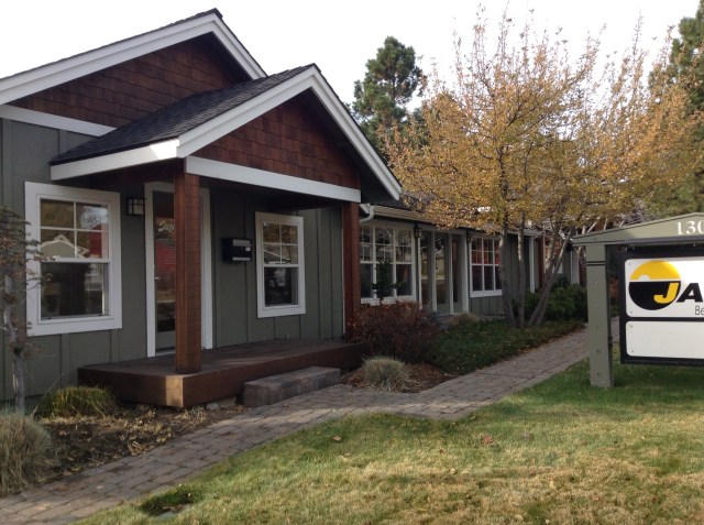 Front Porch Entry Front porch entry to Suite A